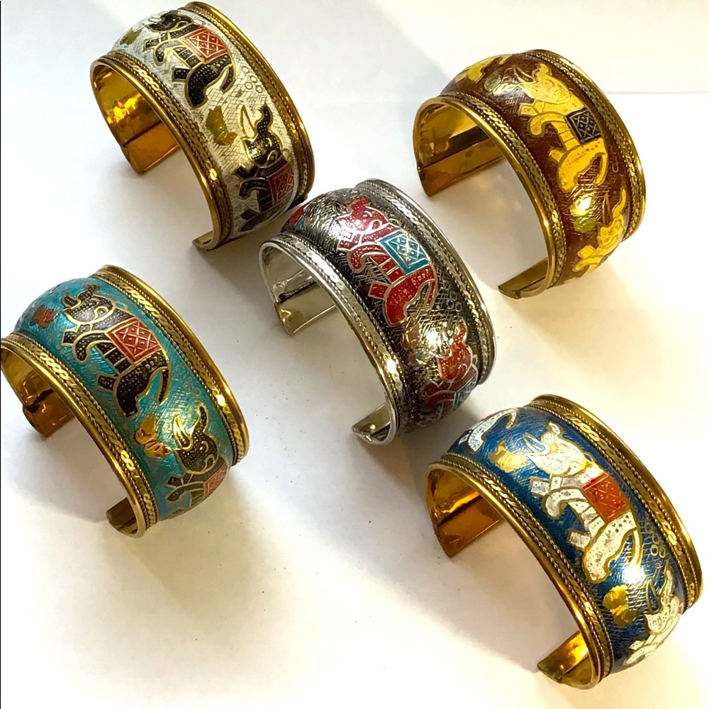 Cuff Bracelet Etched Elephant Theme